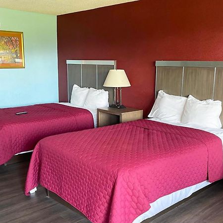 Mayfair Inn Williamston Eksteriør billede