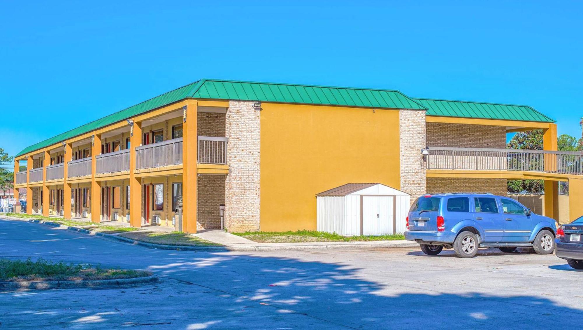 Mayfair Inn Williamston Eksteriør billede